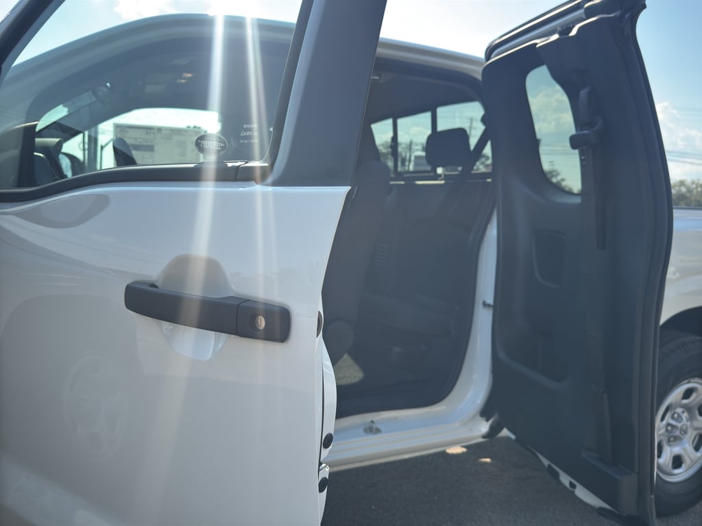 2026 Nissan Frontier S - Photo 19