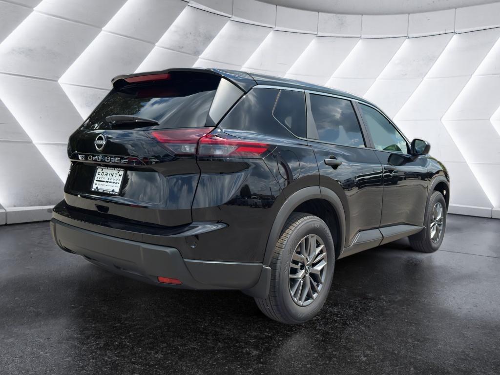 2026 Nissan Rogue S - Photo 8