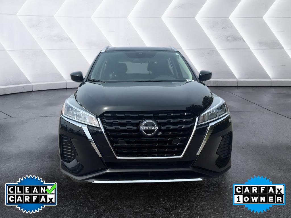 2023 Nissan Kicks SV photo 2