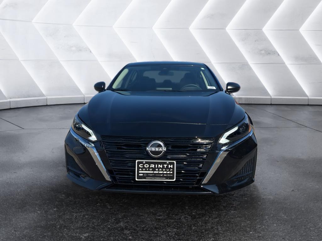 2025 Nissan Altima S photo 2