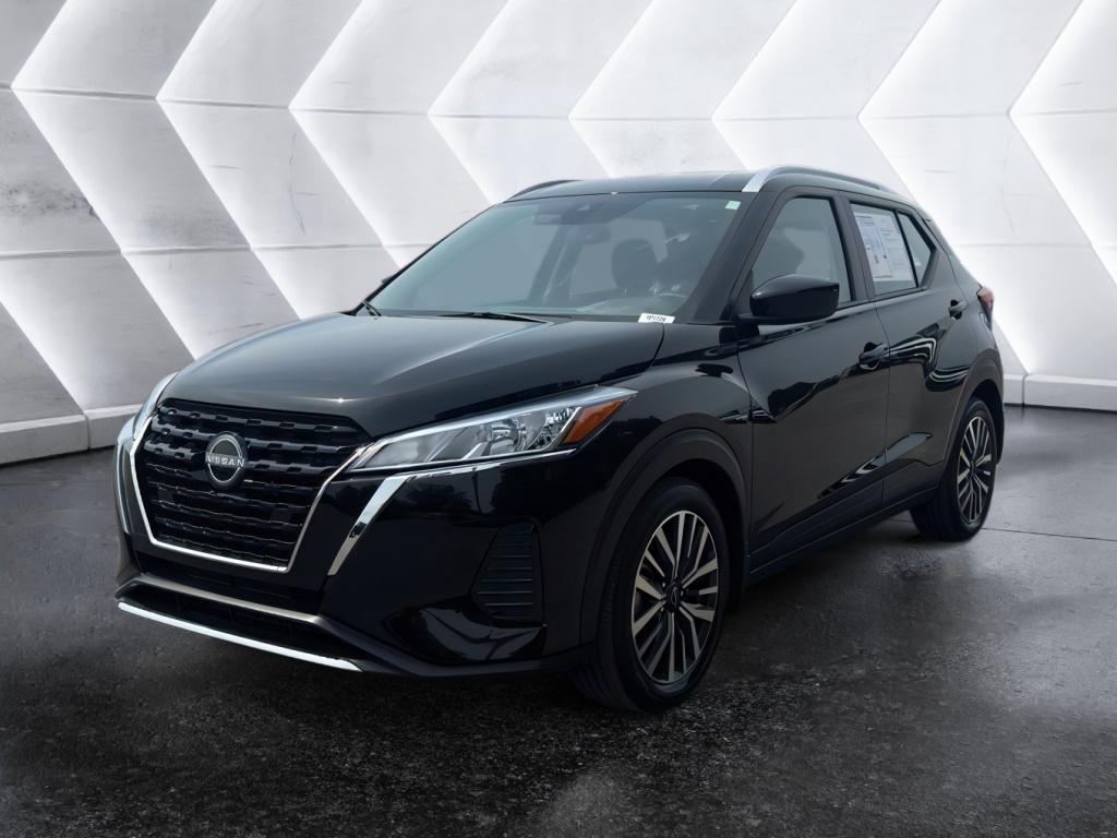2023 Nissan Kicks SV photo 3