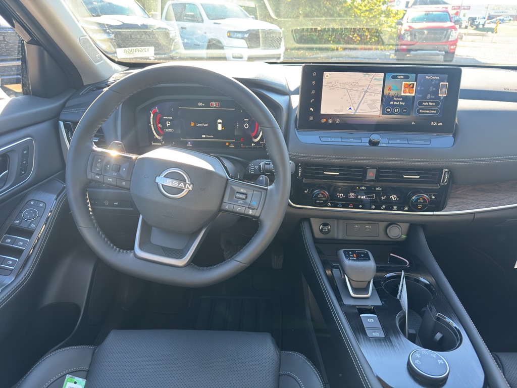 2026 Nissan Rogue Platinum - Photo 13