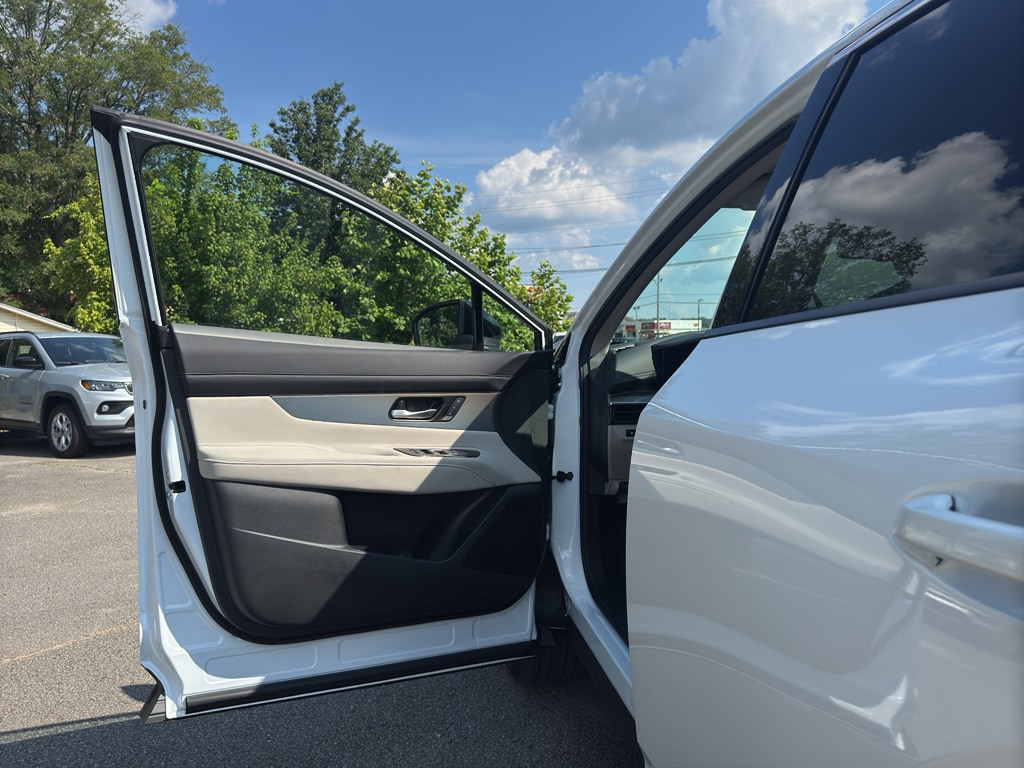 2025 Nissan Murano SL - Photo 18