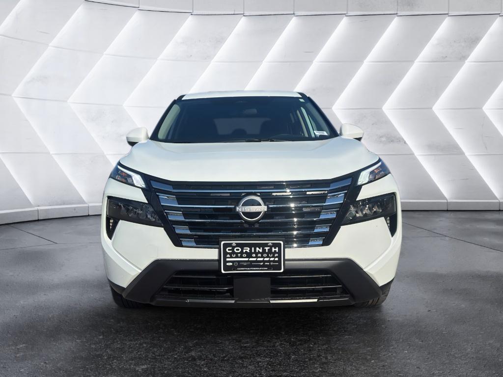 2026 Nissan Rogue SV photo 2