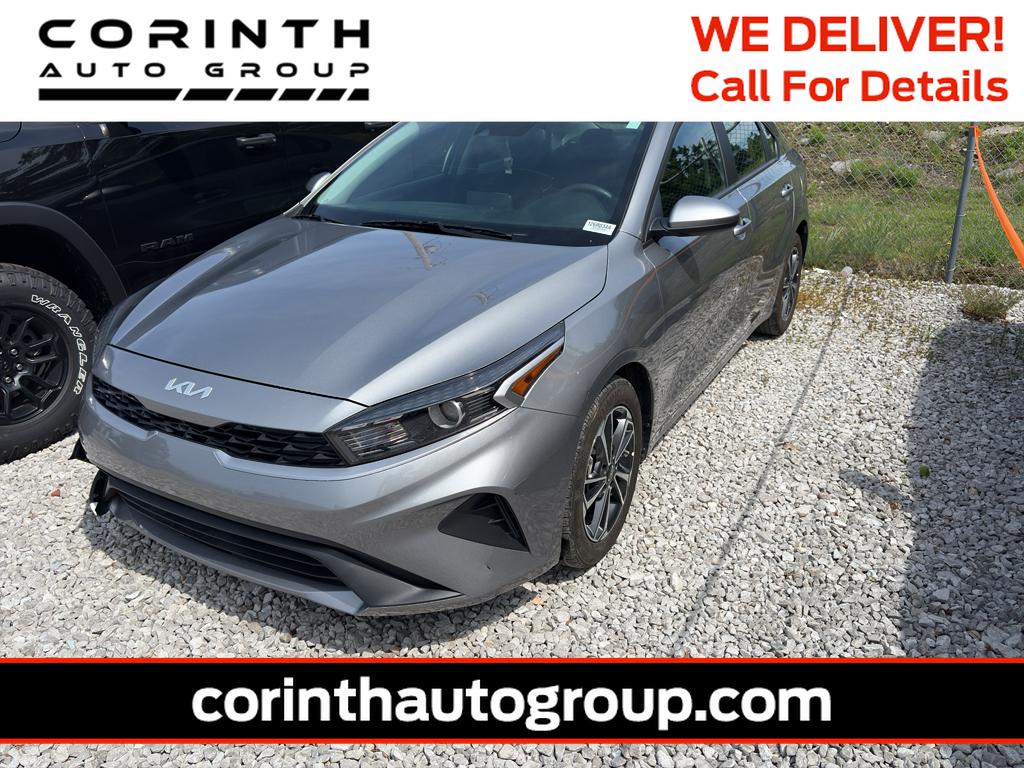 2024 Kia Forte LXS AT's photo
