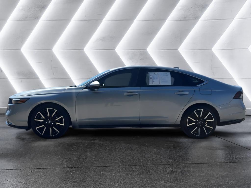 Used 2023 Honda Accord Hybrid Touring w/BSI Sedan
