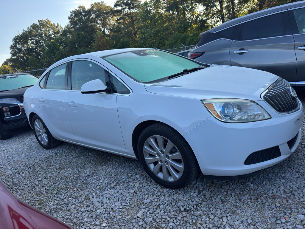 2016 Buick Verano Base photo 2