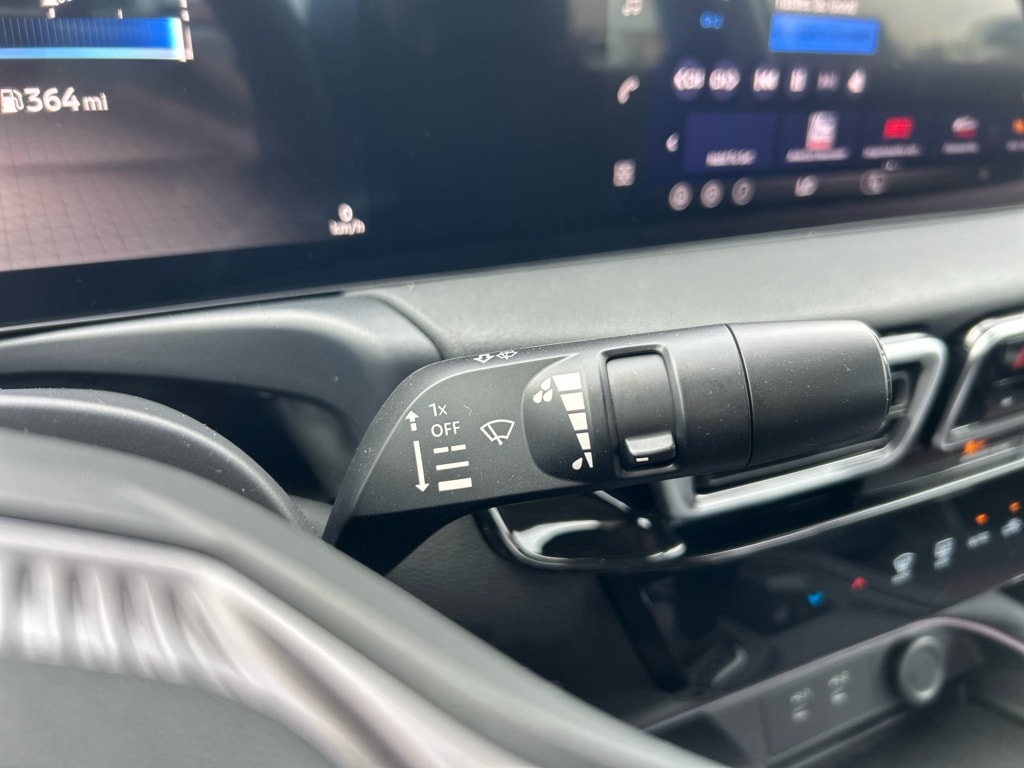2026 Nissan Sentra SR - Photo 23
