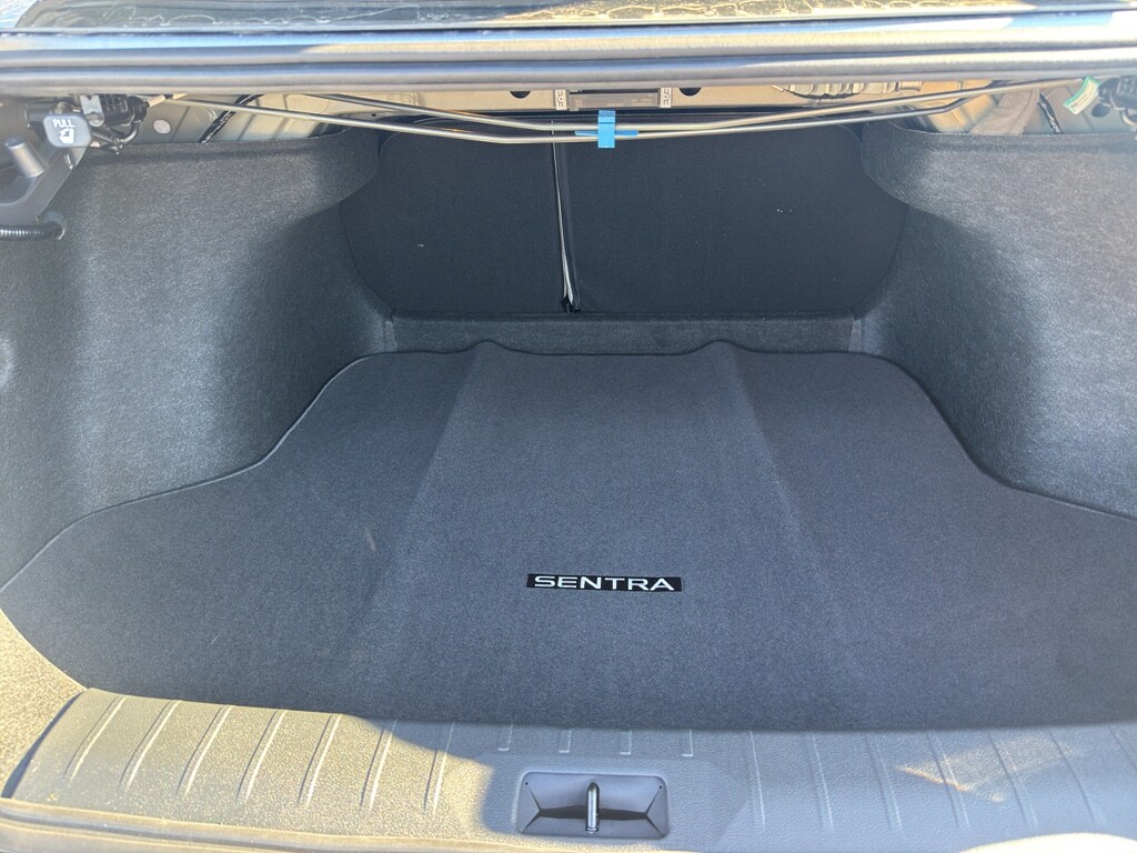 2026 Nissan Sentra SL - Photo 23