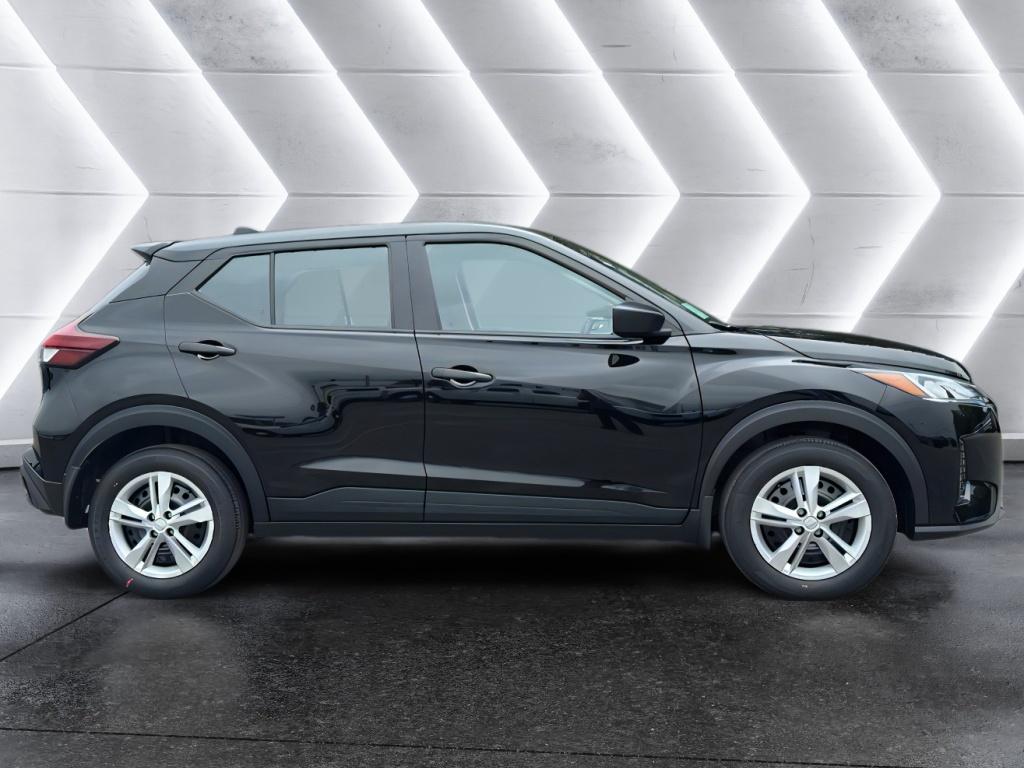 2025 Nissan KICKS PLAY Base - Photo 9