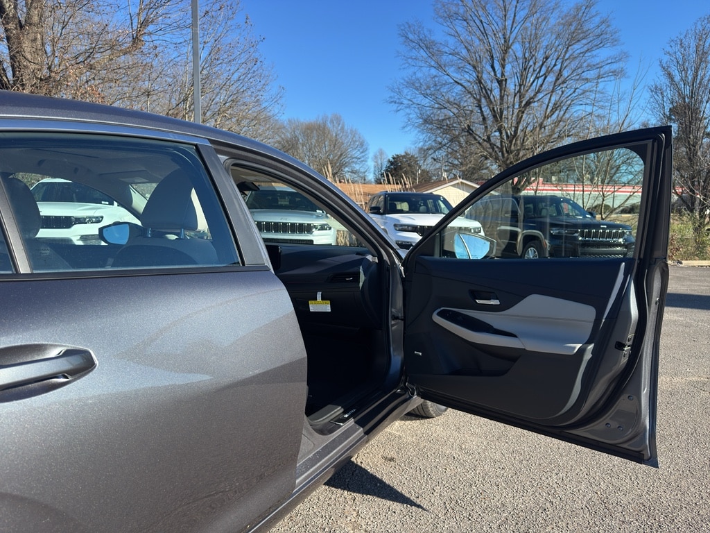 2026 Nissan Sentra SL - Photo 21