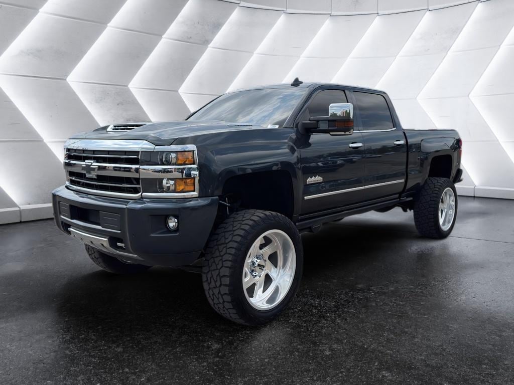 Used 2018 Chevrolet Silverado 2500HD High Country Truck Crew Cab