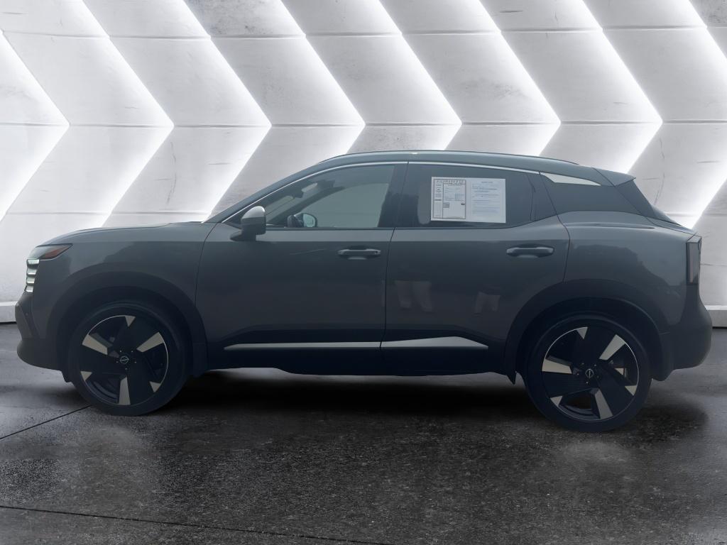 2025 Nissan Kicks SR photo 4