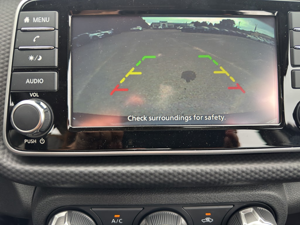 2025 Nissan KICKS PLAY Base - Photo 24