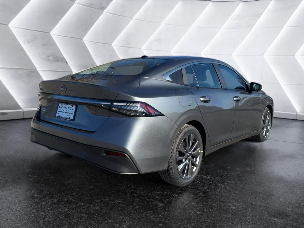 2026 Nissan Sentra SL - Photo 8