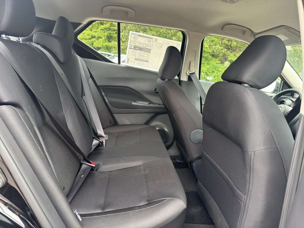 2025 Nissan KICKS PLAY Base - Photo 17