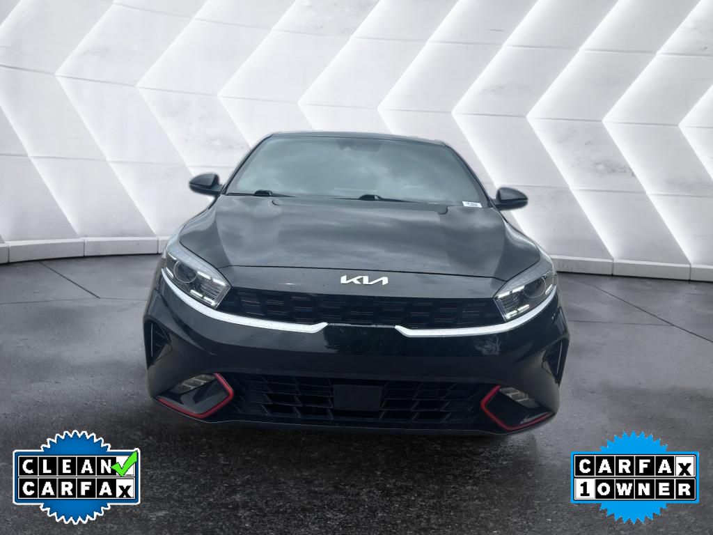 2024 Kia Forte GT-Line photo 2