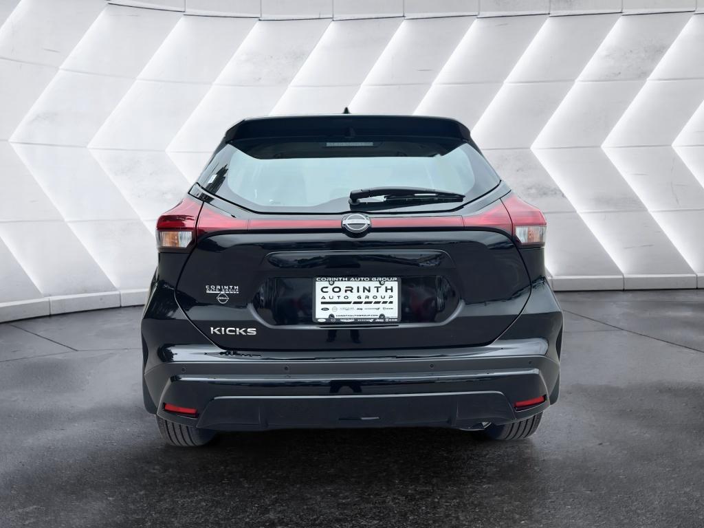 2025 Nissan KICKS PLAY Base - Photo 7