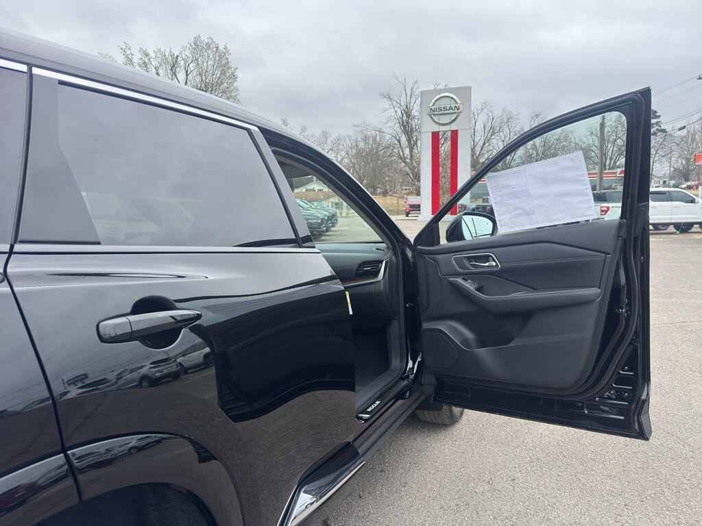 2026 Nissan Rogue Platinum - Photo 21