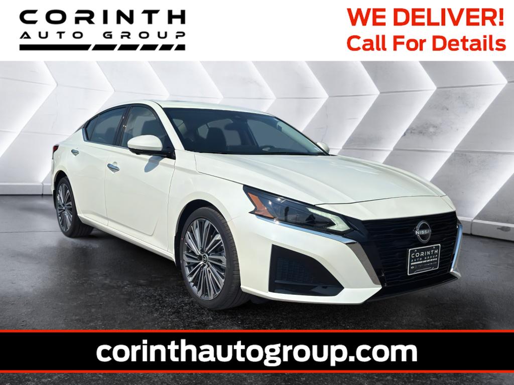 2025 Nissan Altima SL's photo