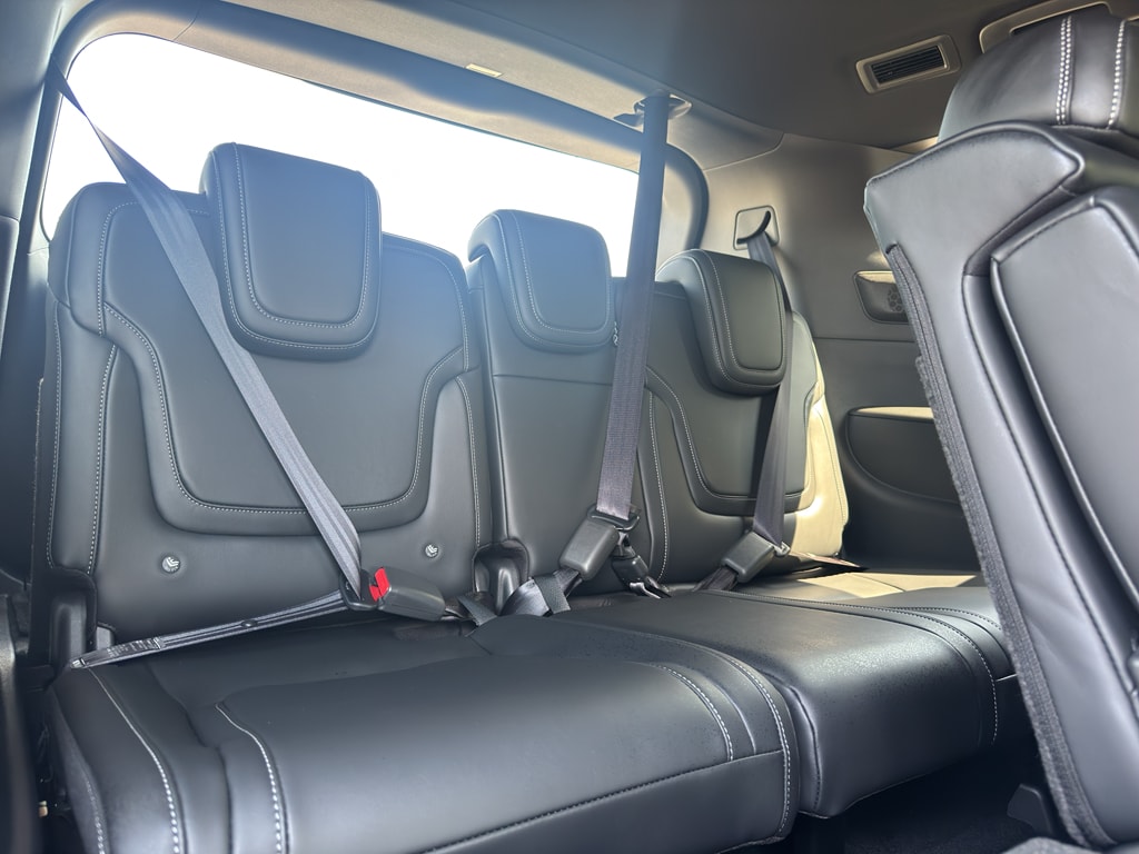 2025 Nissan Armada PRO-4X - Photo 18