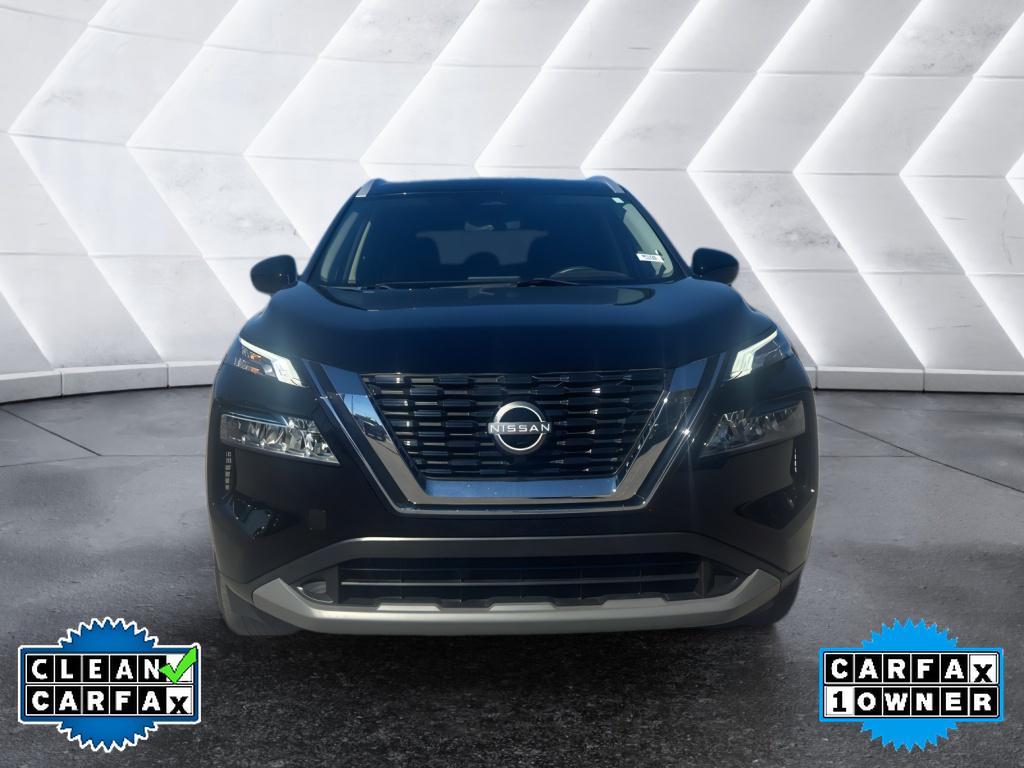 2023 Nissan Rogue SV photo 2