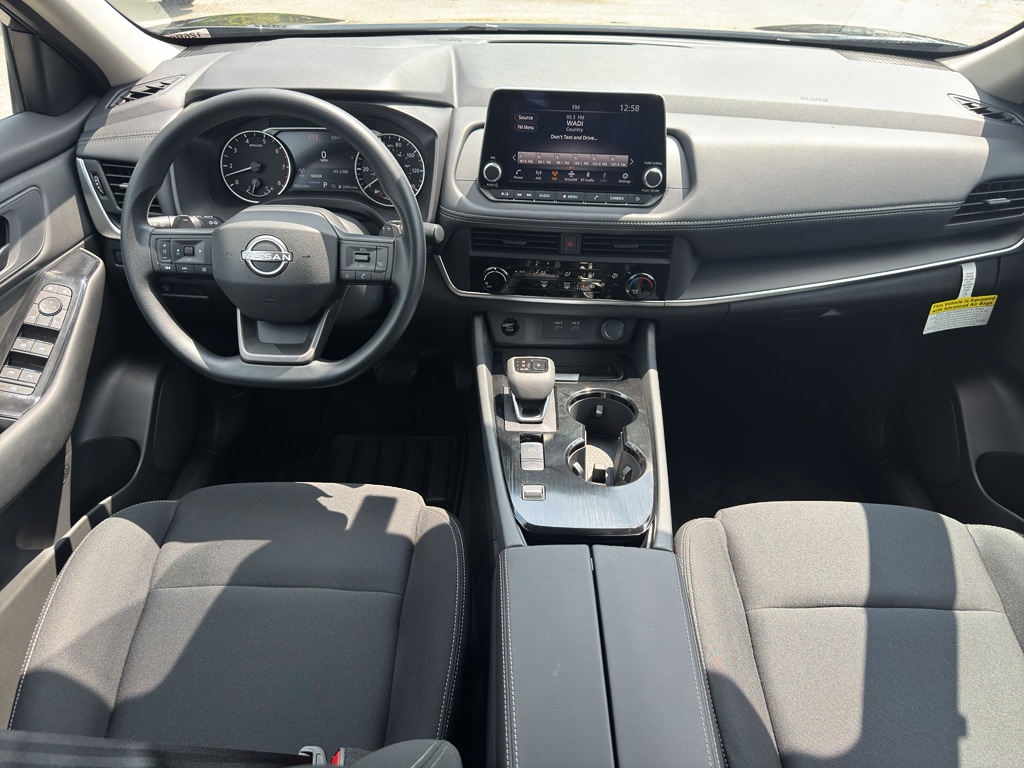 2026 Nissan Rogue S - Photo 11