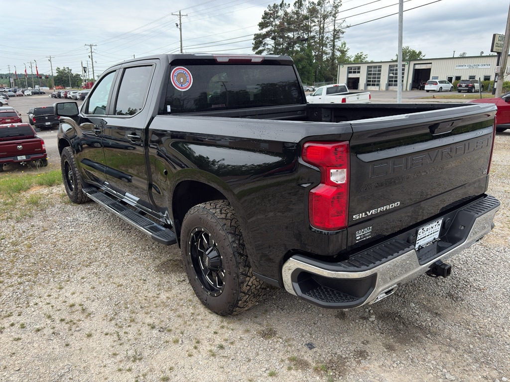 Used 2021 Chevrolet Silverado 1500 LT Truck Crew Cab