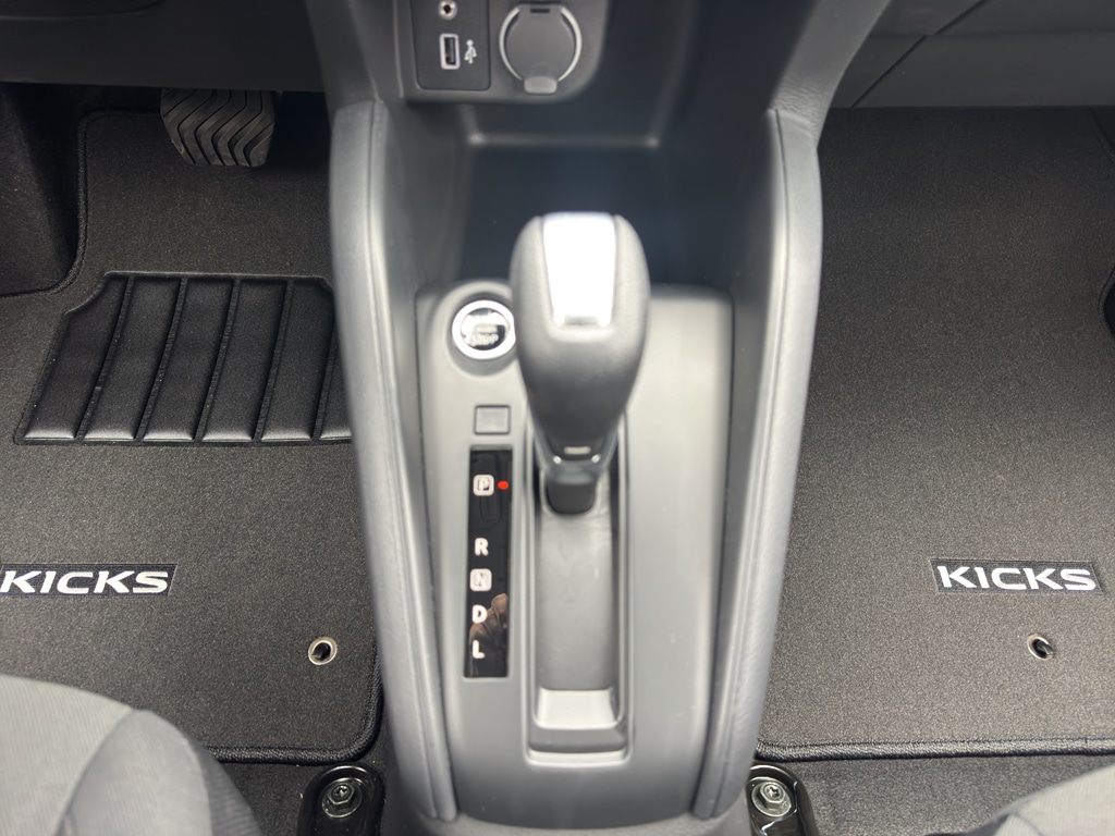 2025 Nissan KICKS PLAY Base - Photo 15