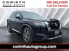 2025 Nissan Pathfinder Platinum SUV
