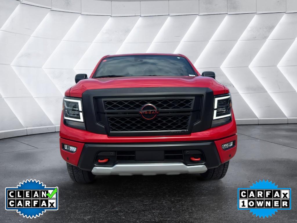 2024 Nissan Titan PRO-4X photo 2