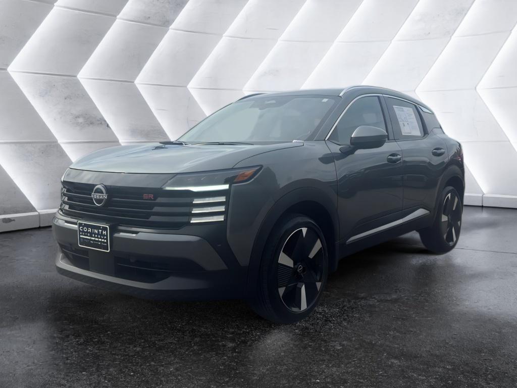 2025 Nissan Kicks SR photo 3