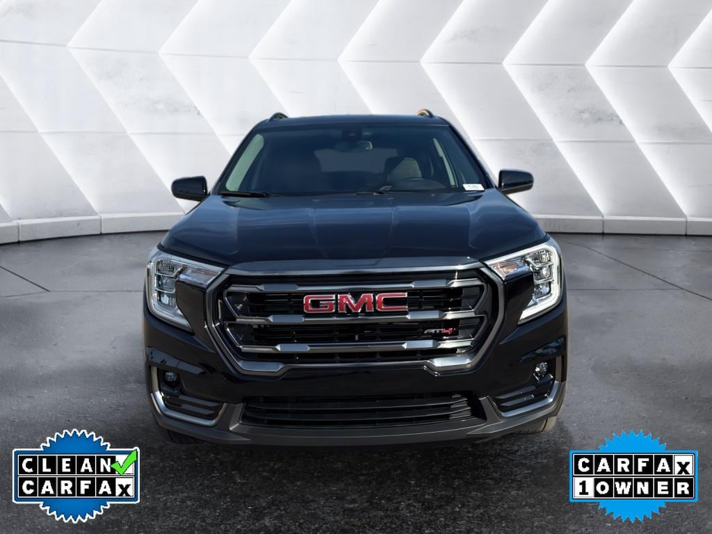 Used 2024 GMC Terrain AT4 SUV