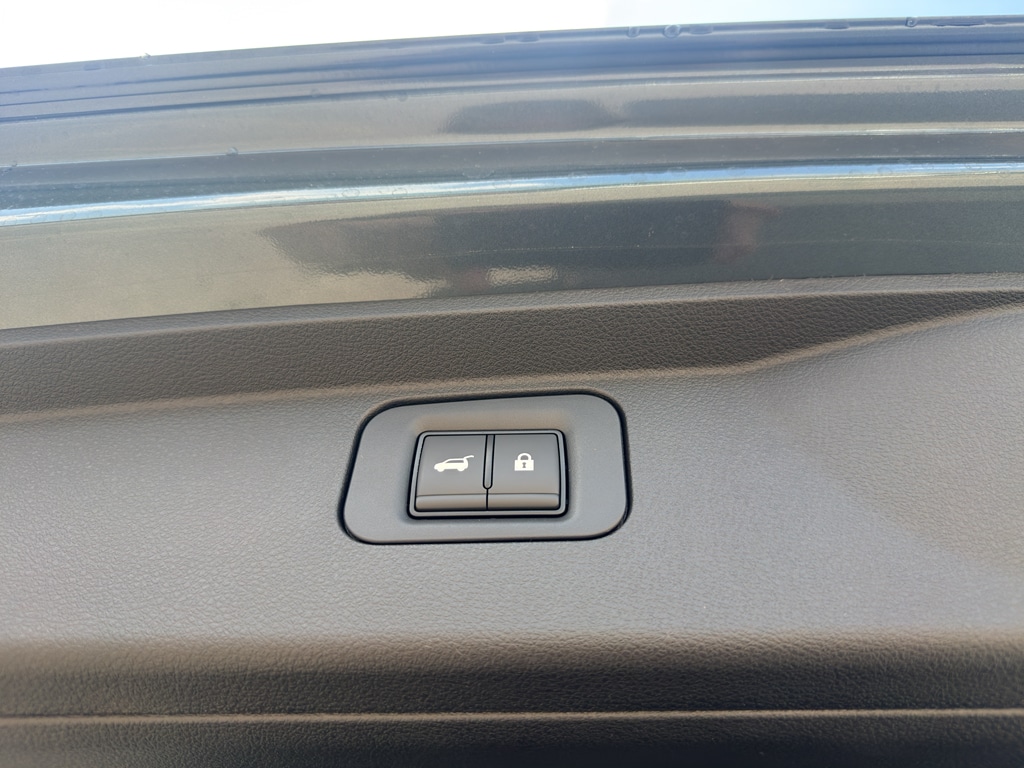 2025 Nissan Armada PRO-4X - Photo 24