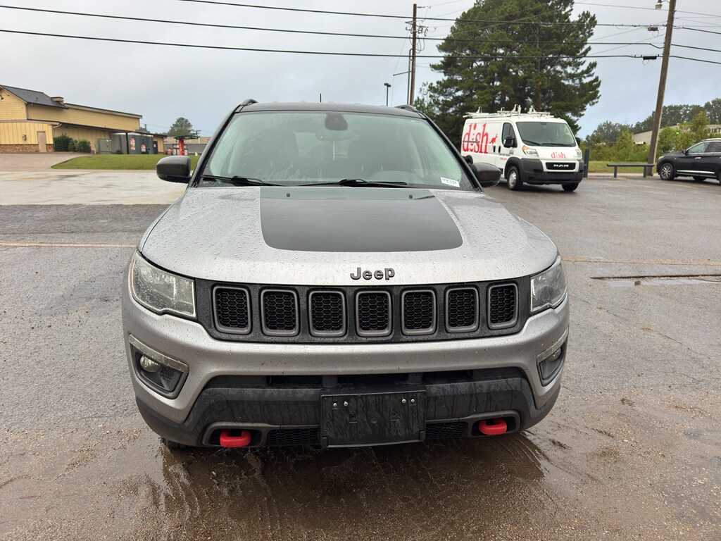 2019 Jeep Compass Trailhawk photo 2