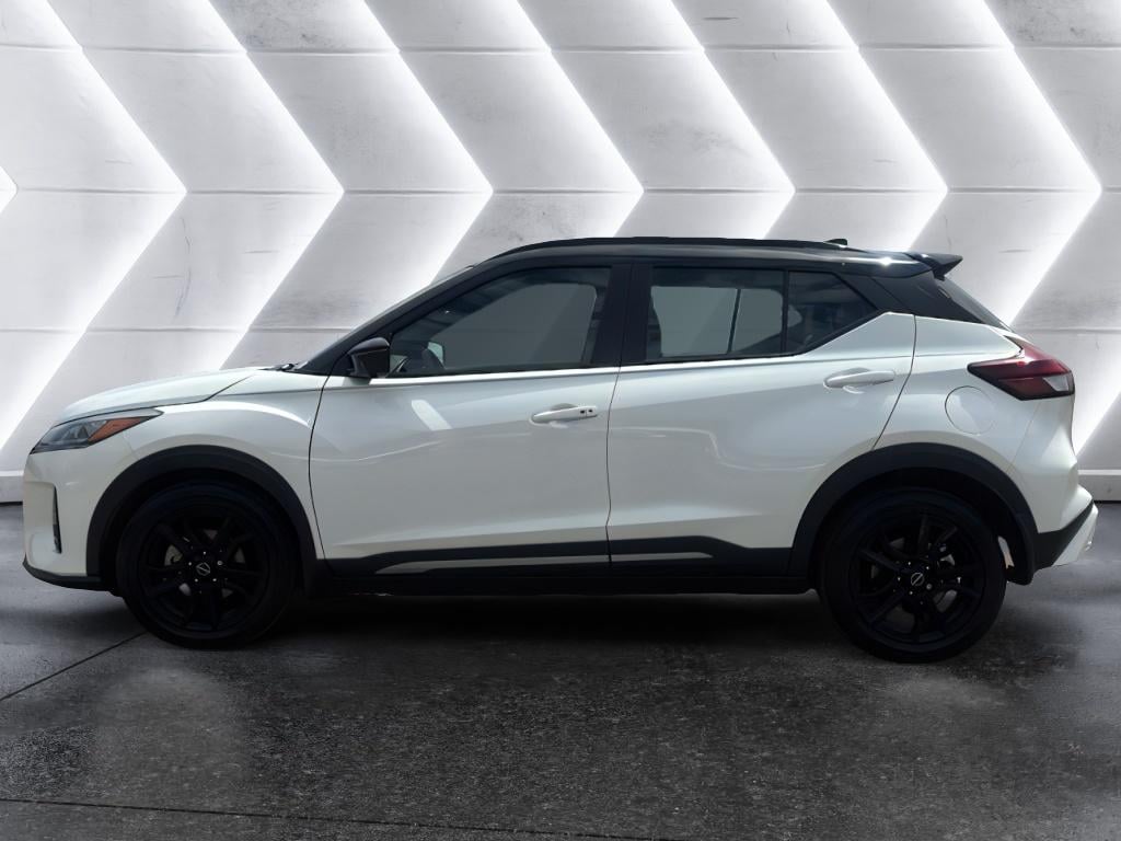 Used 2024 Nissan Kicks SR SUV