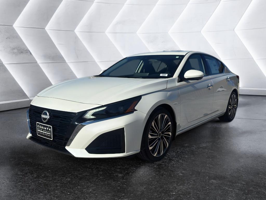 2025 Nissan Altima SL photo 3