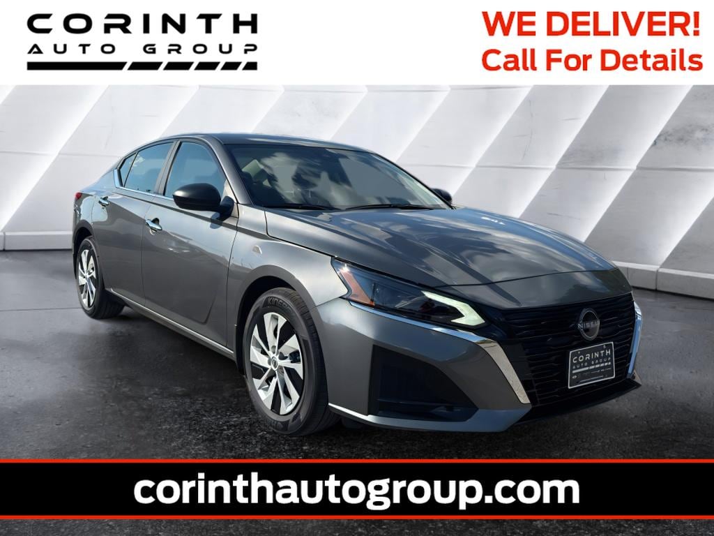 2025 Nissan Altima S's photo