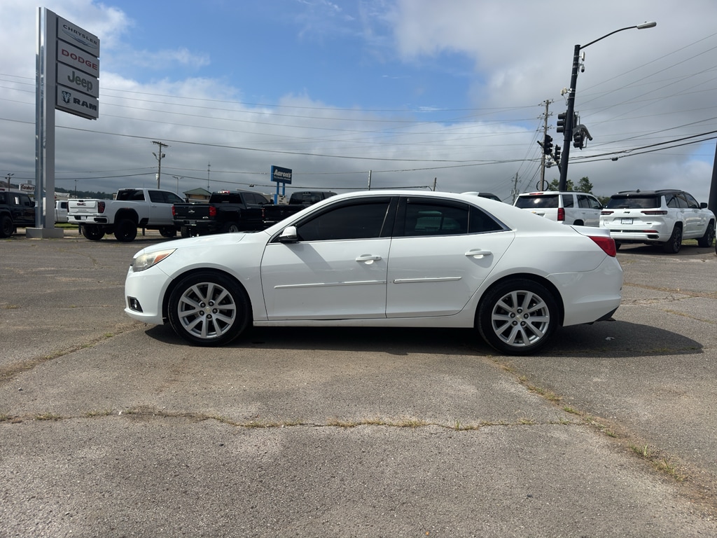Used 2015 Chevrolet Malibu LT w/2LT Sedan