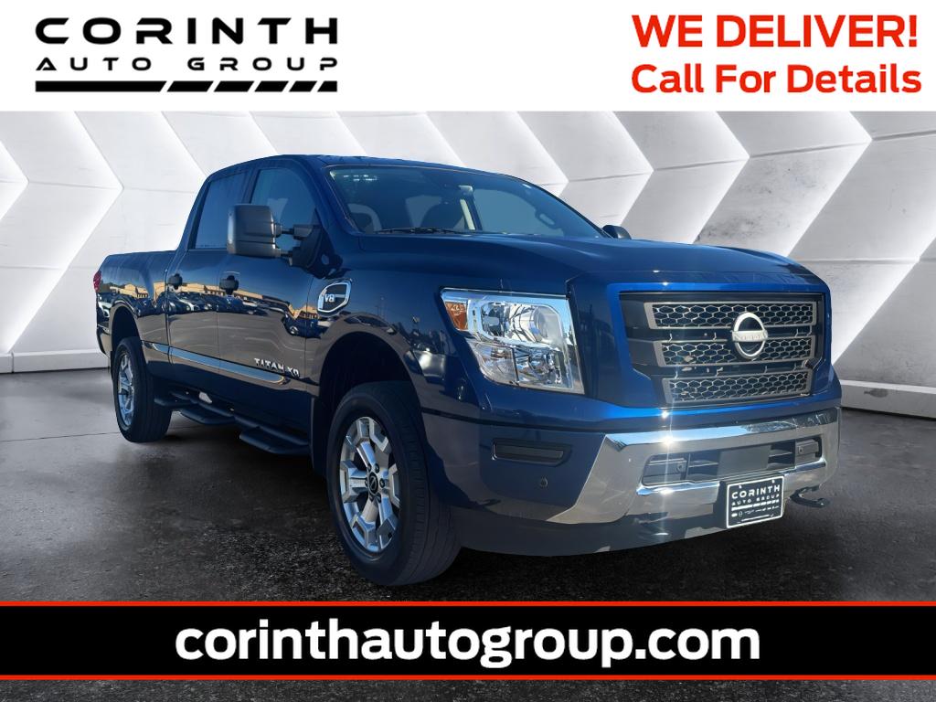 2024 Nissan Titan XD SV's photo