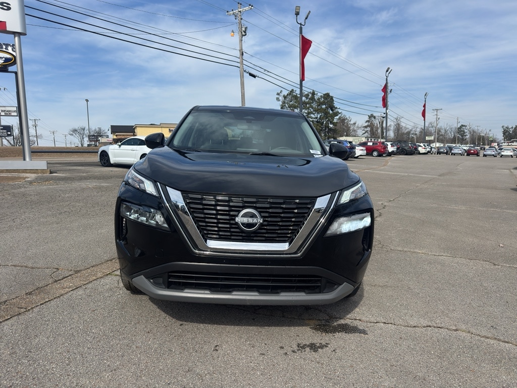 Used 2023 Nissan Rogue SV SUV