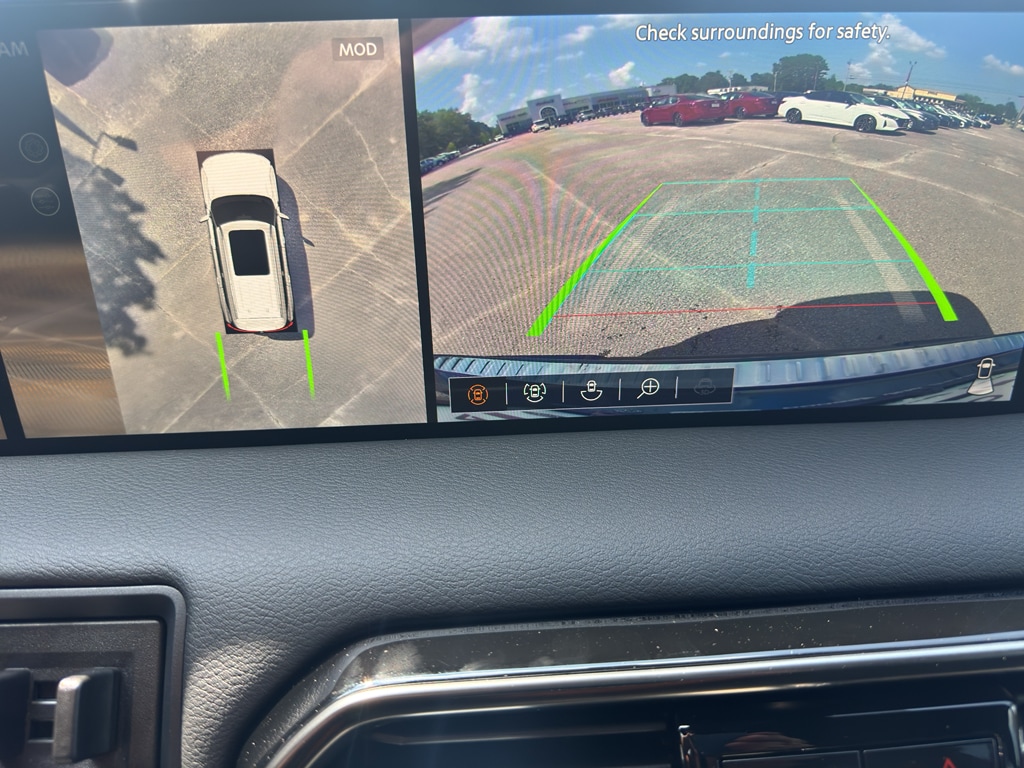 2025 Nissan Armada PRO-4X - Photo 26