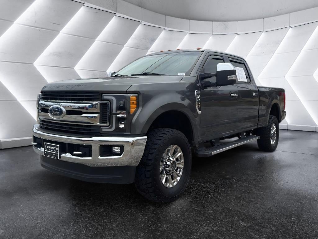 Used 2019 Ford F-250 XLT Truck Crew Cab