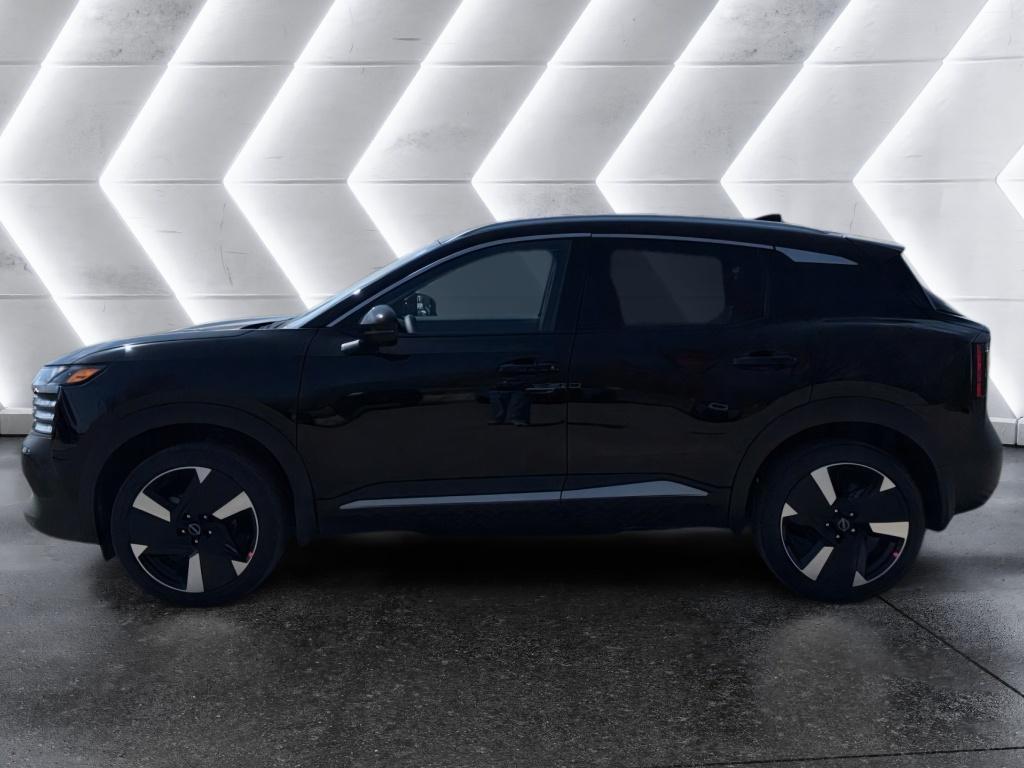 2025 Nissan Kicks SR photo 3