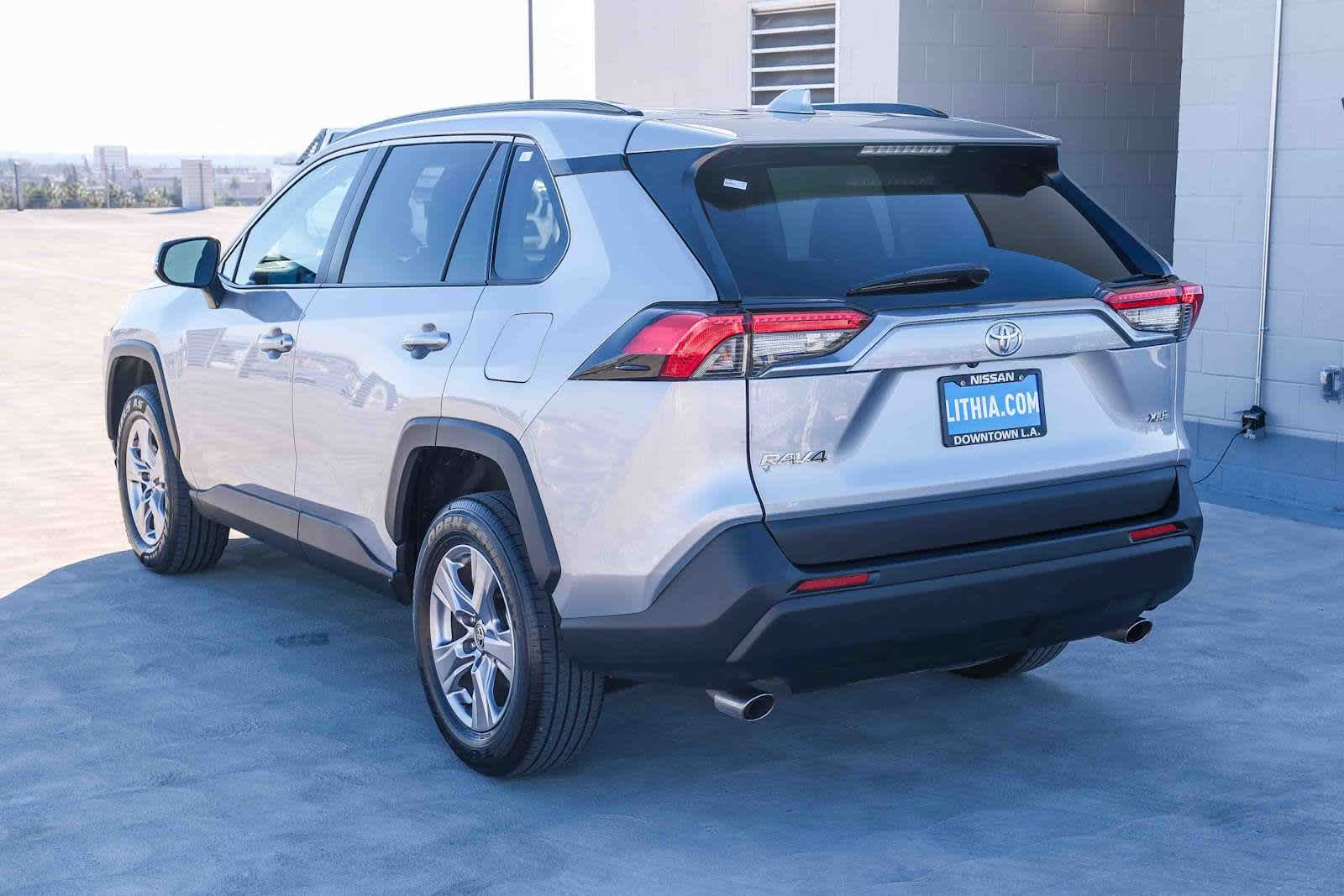 Thumbnail: 2025 Toyota RAV4 - 6