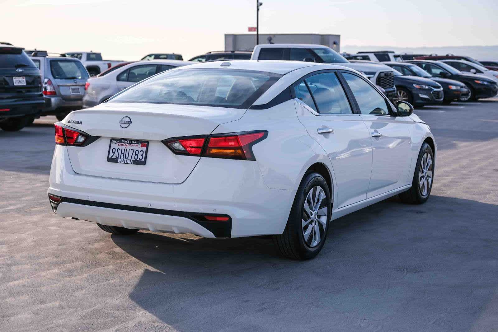 Thumbnail: 2025 Nissan Altima - 5