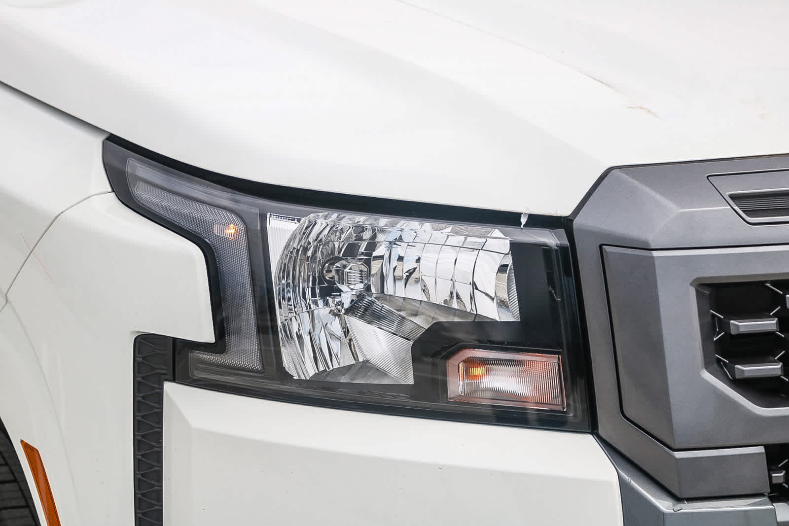 Thumbnail: 2025 Nissan Frontier - 4