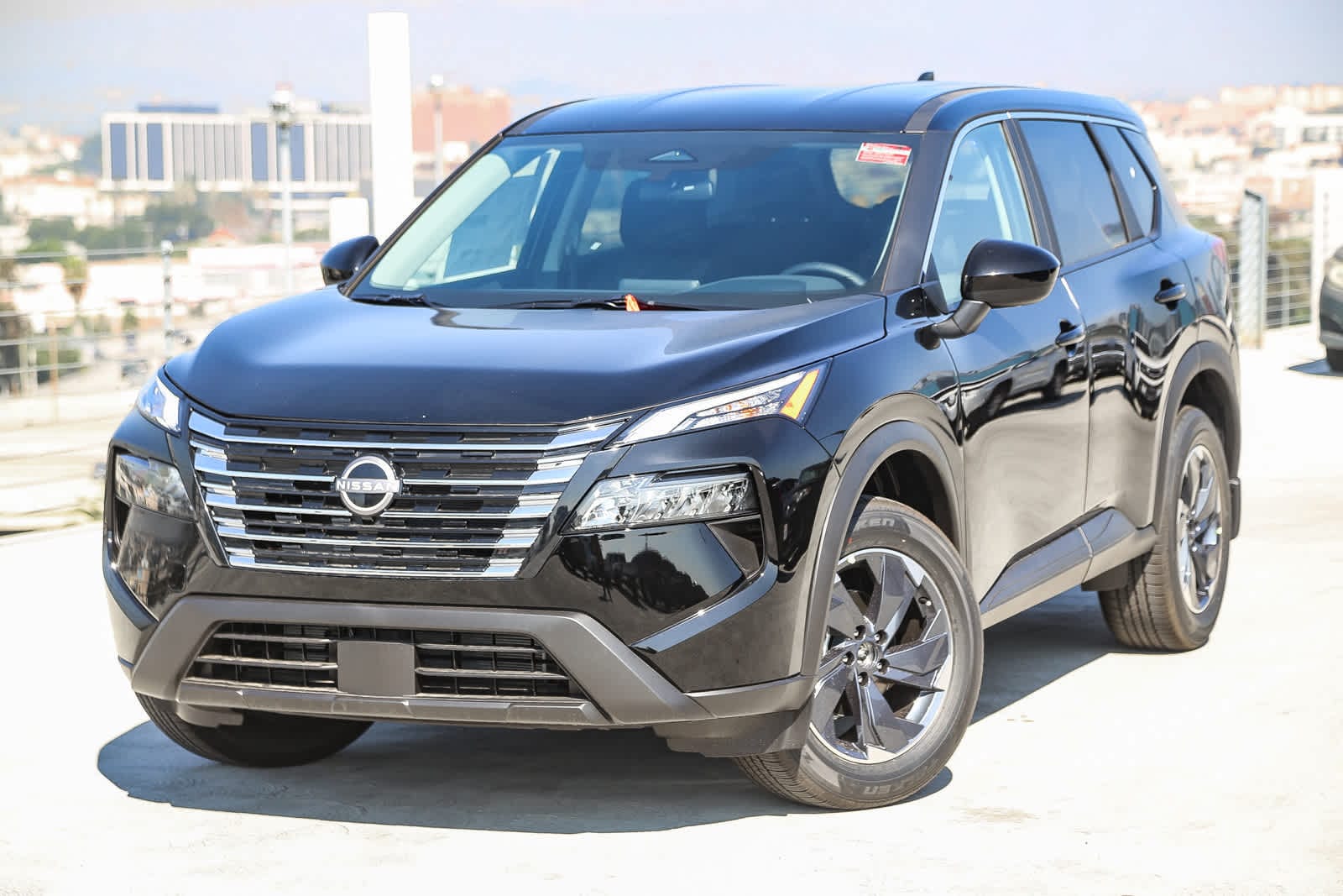 Thumbnail: 2025 Nissan Rogue - 1