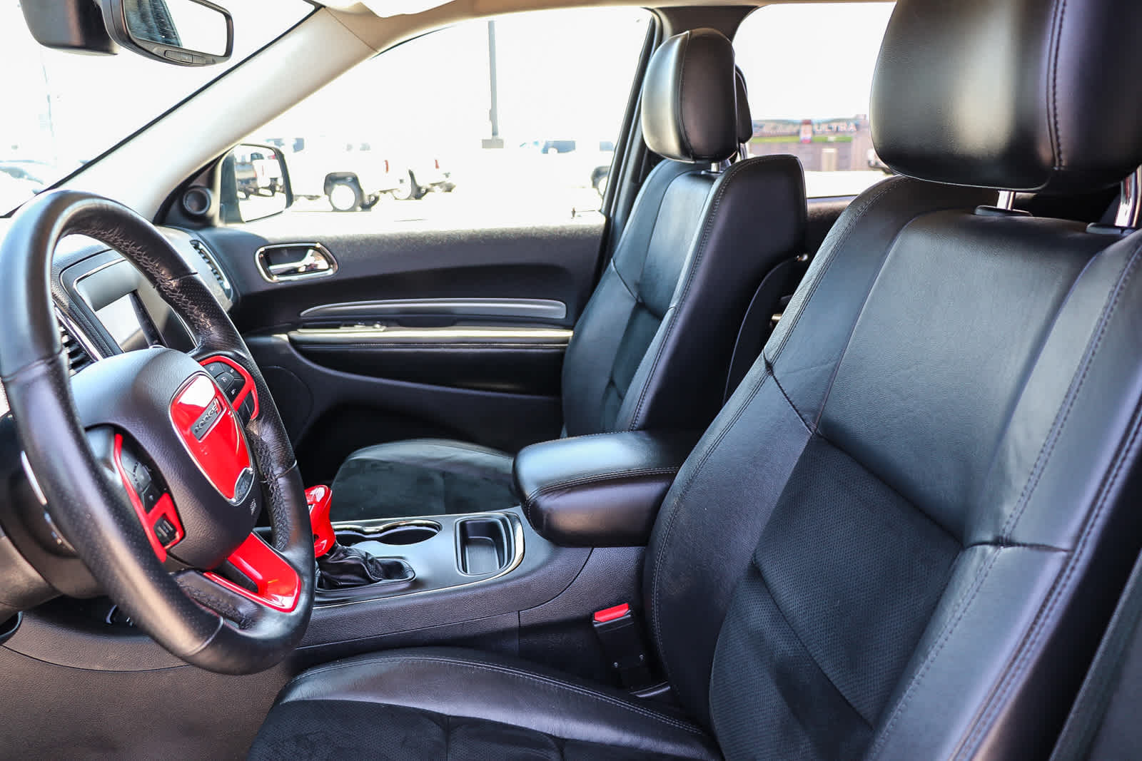 Thumbnail: 2018 Dodge Durango - 17