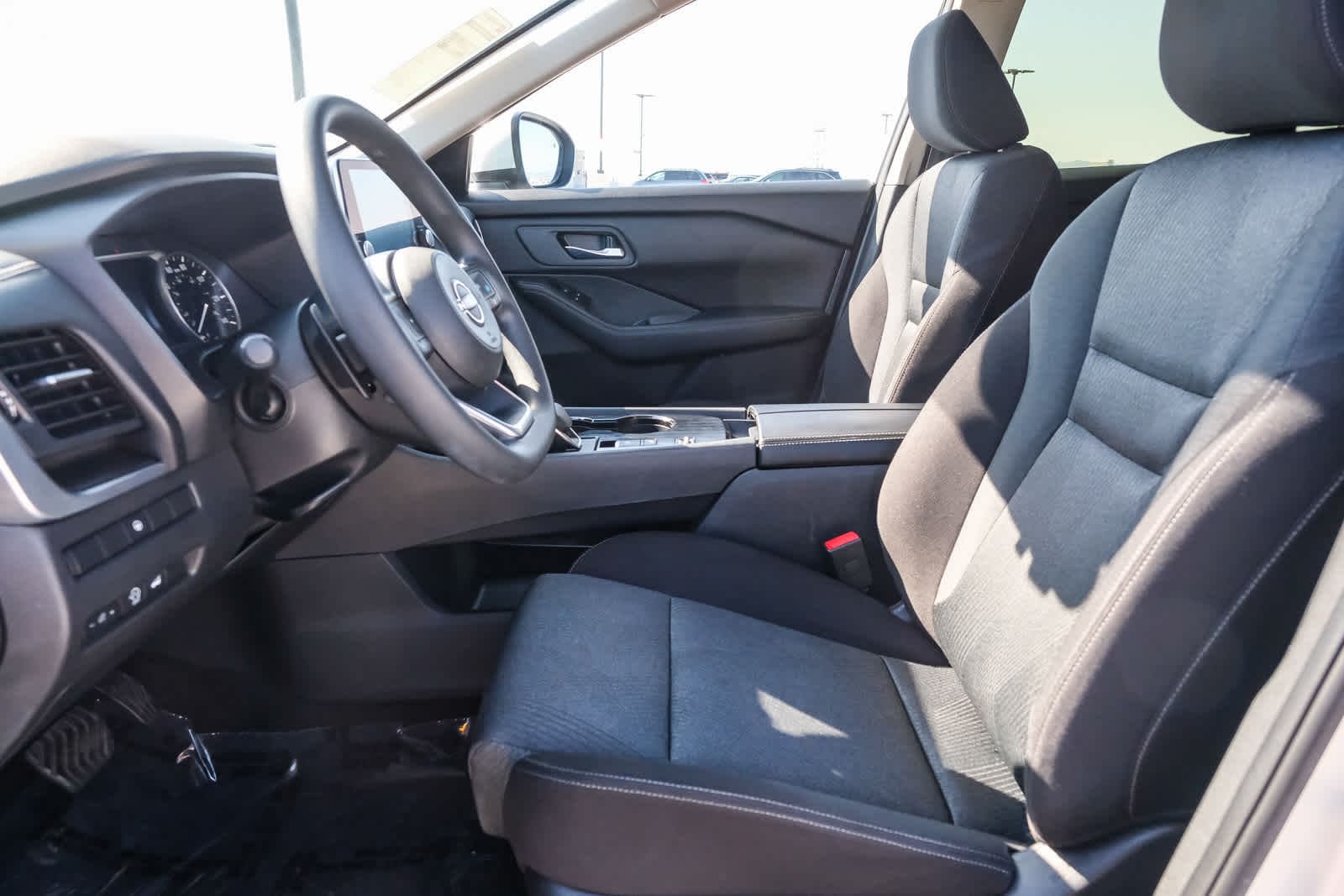 Thumbnail: 2024 Nissan Rogue - 20